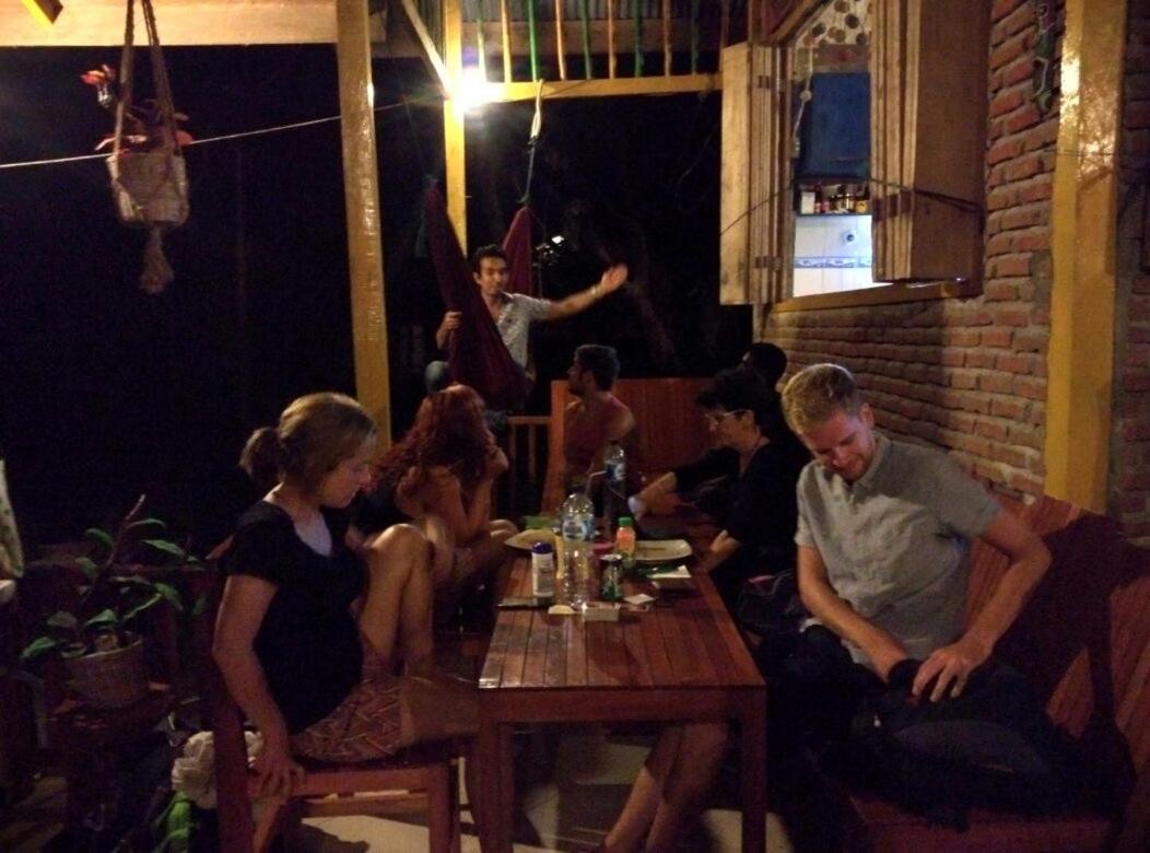 Olala Bungalows And Restaurant Sabang  Εξωτερικό φωτογραφία