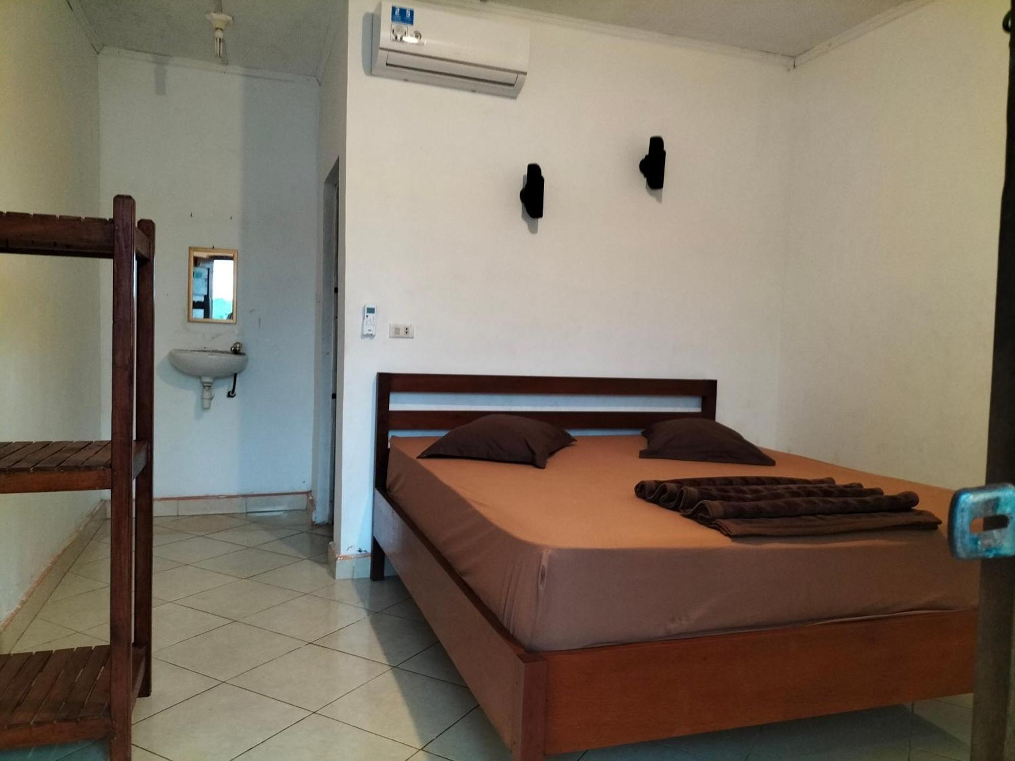 Olala Bungalows And Restaurant Sabang  Εξωτερικό φωτογραφία