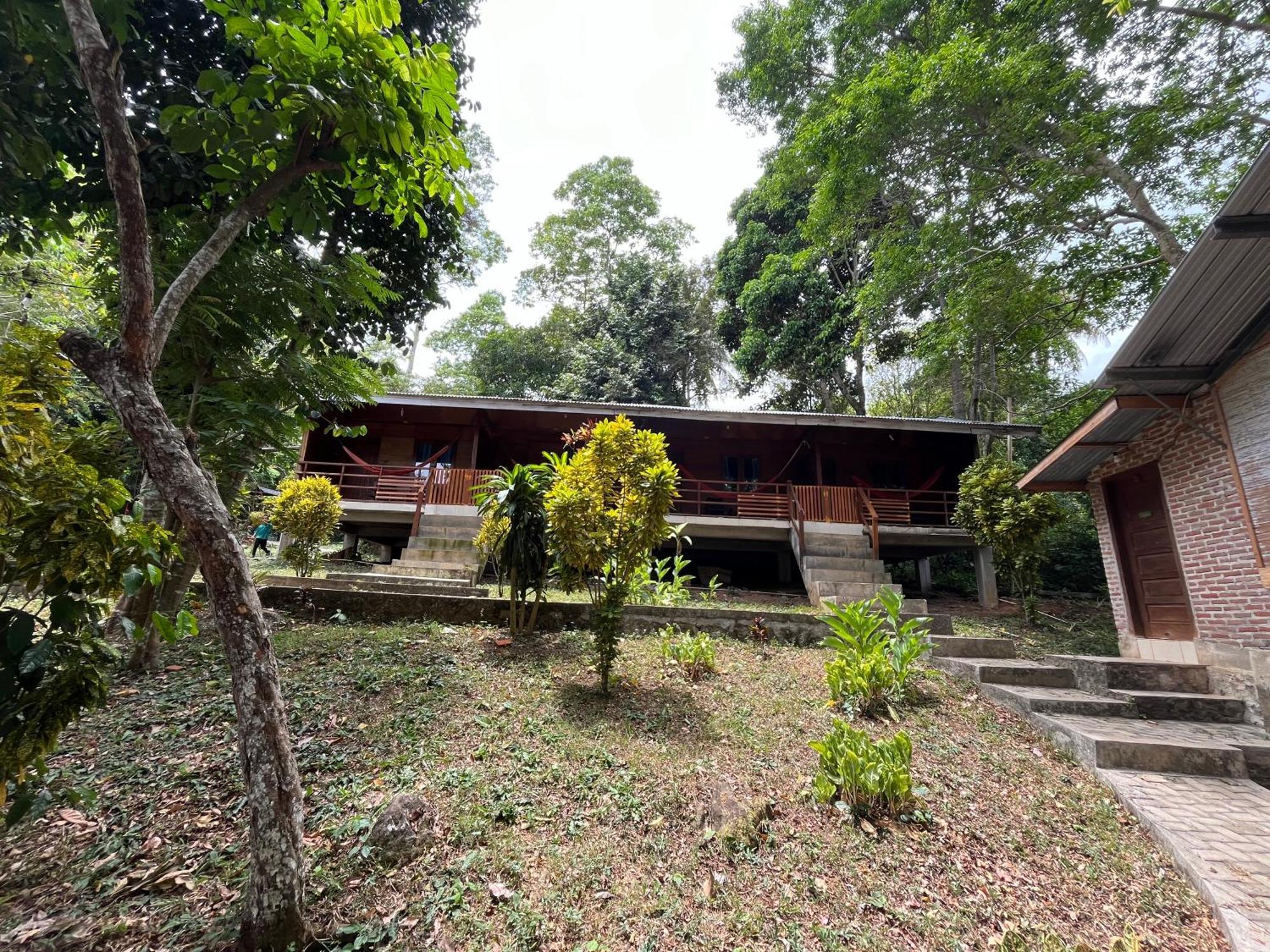 Olala Bungalows And Restaurant Sabang  Εξωτερικό φωτογραφία